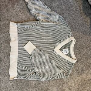 Never worn Aerie Striped V-Neck Sweater - Green and White